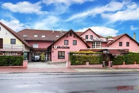Penzion U Martina Ліберець Екстер'єр фото